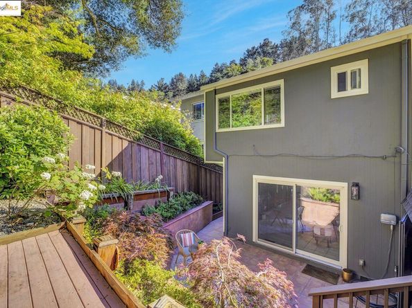 6635 Banning Dr, Oakland CA 94611