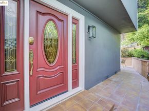 6635 Banning Dr, Oakland CA 94611