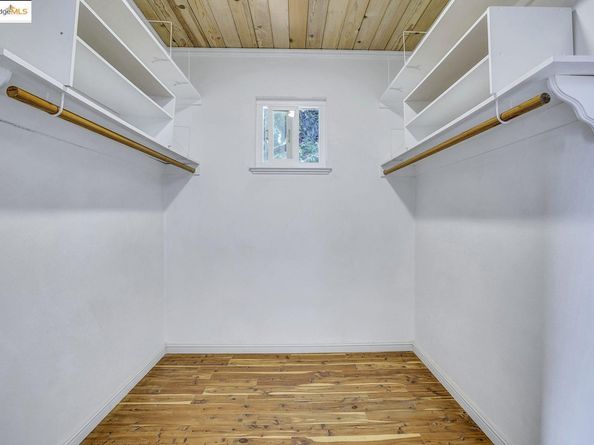 6635 Banning Dr, Oakland CA 94611