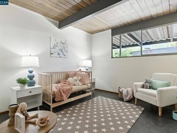 3695 Merridan Dr, Concord CA 94518