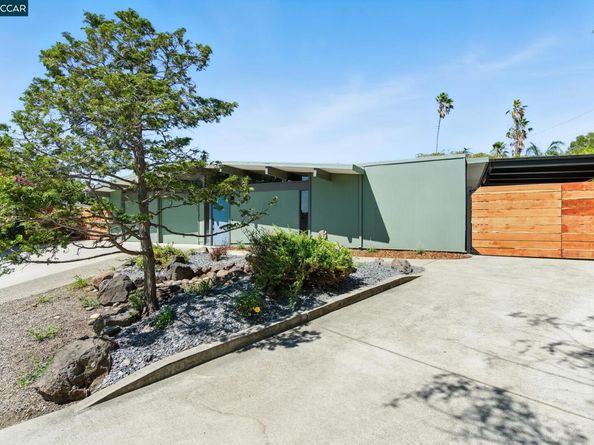 3695 Merridan Dr, Concord CA 94518