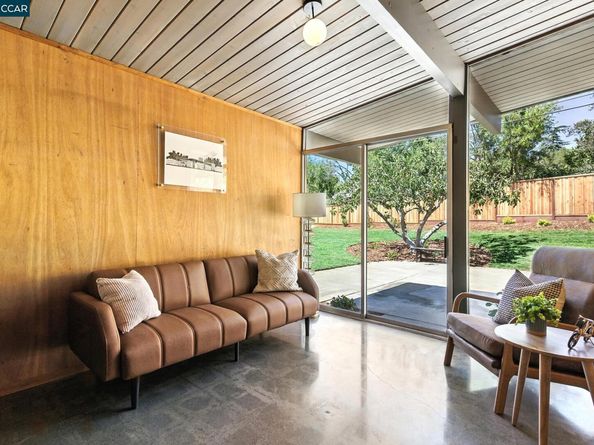 3695 Merridan Dr, Concord CA 94518