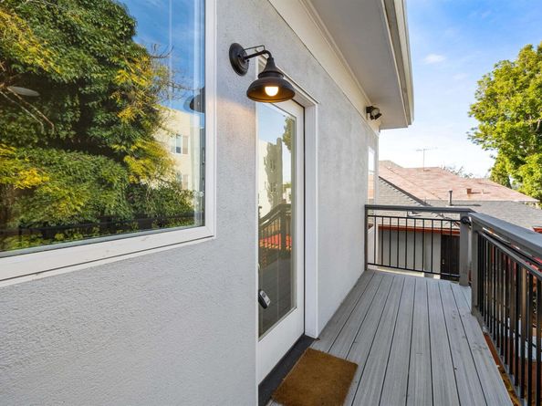 712 39Th St, Oakland CA 94609