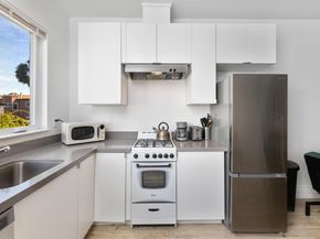 712 39Th St, Oakland CA 94609