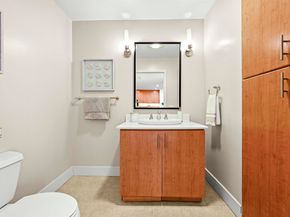 438 W Grand Ave 422, Oakland CA 94612