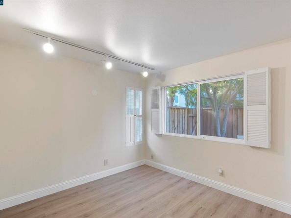 2316 Heathrow Pl, San Leandro CA 94577