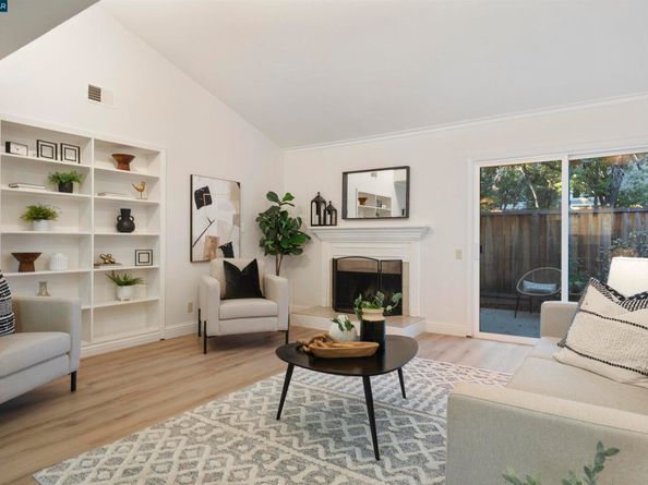 2316 Heathrow Pl, San Leandro CA 94577