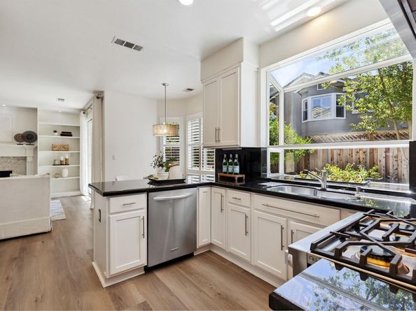 1687 Silverwood Ct, Danville CA 94526