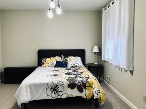 2505 Market St, Oakland CA 94607