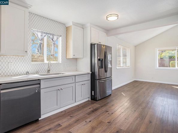 408 4th st, Rodeo CA 94572