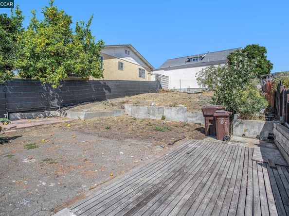 408 4th st, Rodeo CA 94572