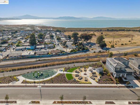 4105 Markovich Ct, Richmond CA 94806