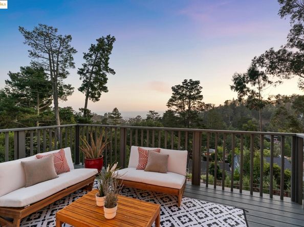 6827 Ridgewood Dr., Oakland CA 94611