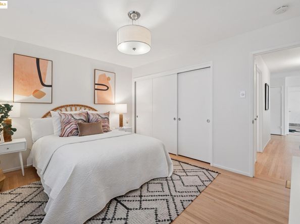 6827 Ridgewood Dr., Oakland CA 94611