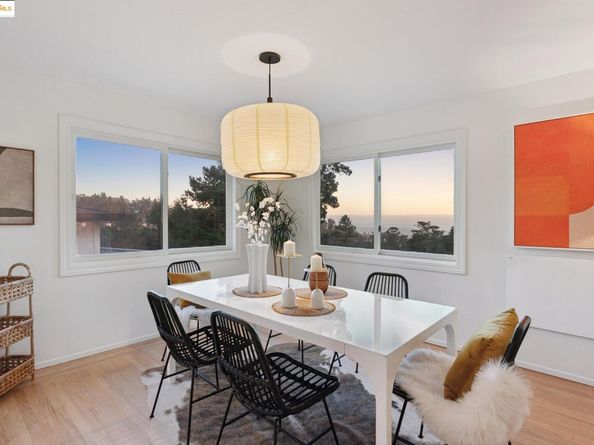 6827 Ridgewood Dr., Oakland CA 94611