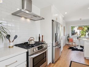 6827 Ridgewood Dr., Oakland CA 94611