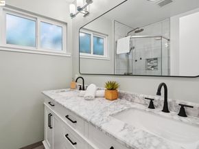 6827 Ridgewood Dr., Oakland CA 94611