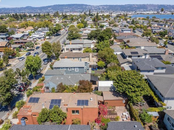 1336 Fernside, Alameda CA 94501