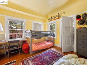 462 Cavour St, Oakland CA 94618
