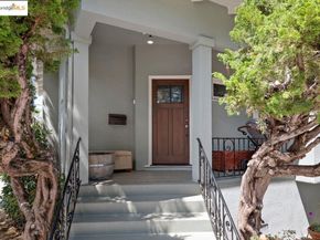 462 Cavour St, Oakland CA 94618