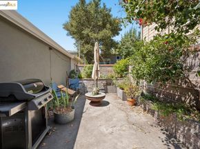 462 Cavour St, Oakland CA 94618
