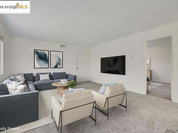 9034 Hillside St, Oakland CA 94603