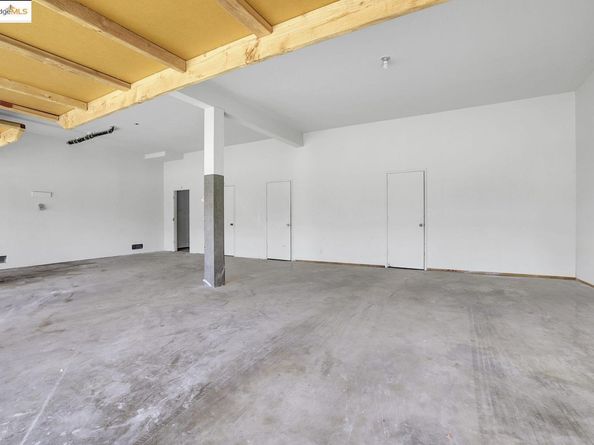 9034 Hillside St, Oakland CA 94603