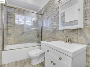 9034 Hillside St, Oakland CA 94603