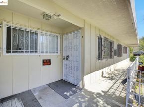 9034 Hillside St, Oakland CA 94603