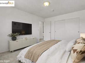 9034 Hillside St, Oakland CA 94603