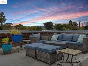 696 Athol Ave 203, Oakland CA 94610