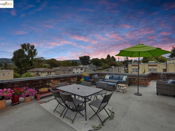 696 Athol Ave 203, Oakland CA 94610