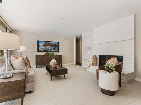 2233 Lomond Ln, Walnut Creek CA 94598