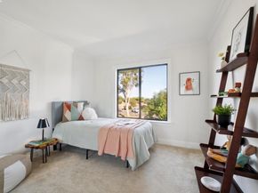 1083 Melrose Ave, Alameda CA 94502