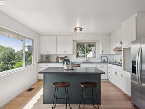 4275 Fruitvale Ave, Oakland CA 94062