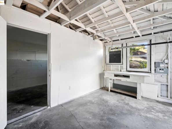 7927 Sterling Drive, Oakland CA 94605