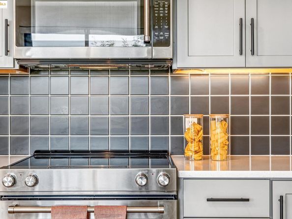 10300 San Pablo Ave 303, El Cerrito CA 94530