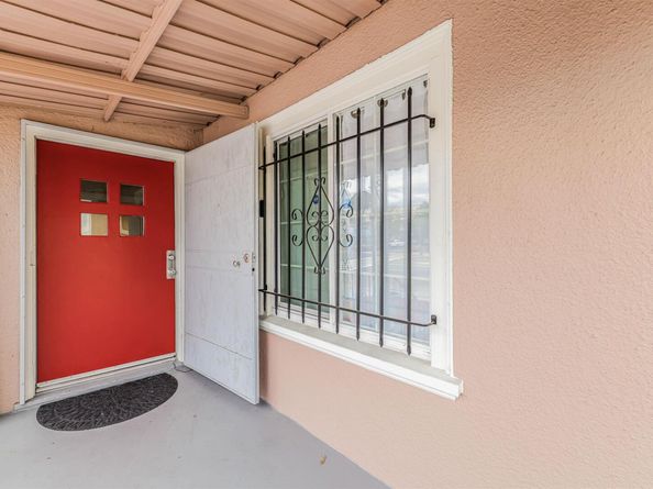 6007 San Pablo Ave, Oakland CA 94608