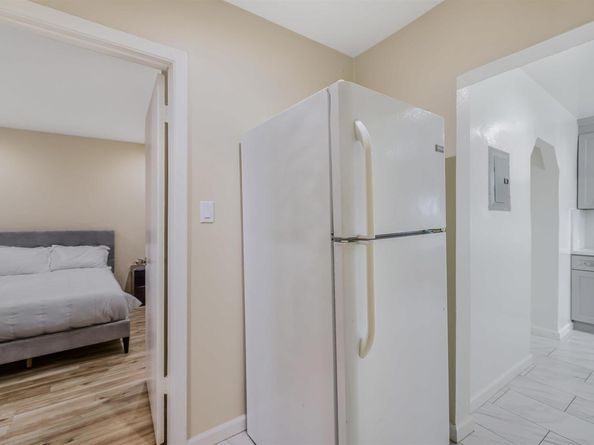 6007 San Pablo Ave, Oakland CA 94608