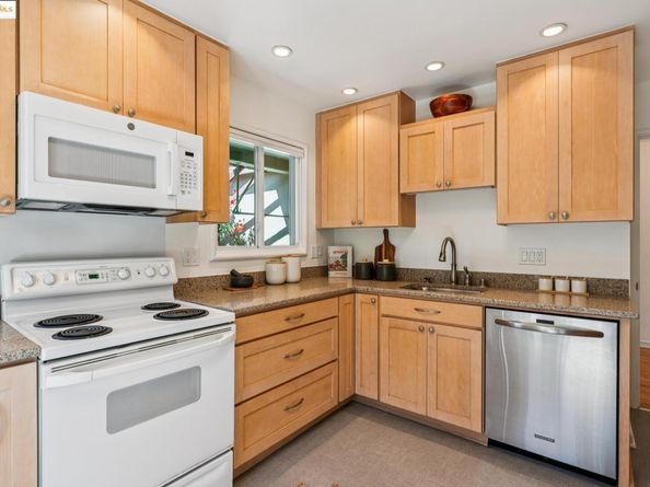 1213 Richmond St., El Cerrito CA 94530