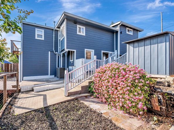 6583 Simson St, Oakland CA 94605