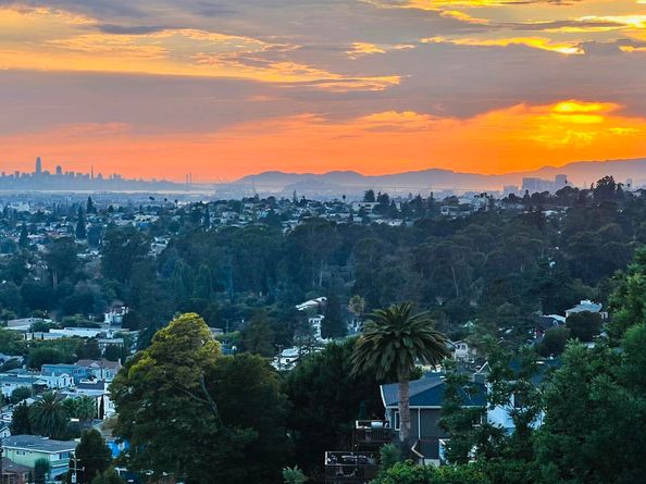 6583 Simson St, Oakland CA 94605