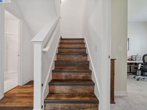 703 Waterford Pl, Pinole CA 94564