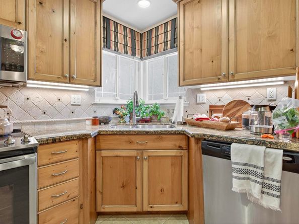 2229 Delucchi Drive, Pleasanton CA 94588