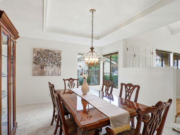 7444 Pecan Court, Pleasanton CA 94588
