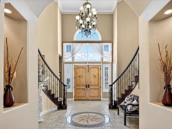 5803 Turnberry Dr., Dublin CA 94568