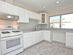 314 Sparling Dr, Hayward CA 94544