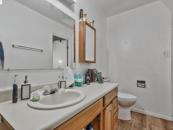 1927 82nd Ave, Oakland CA 94621