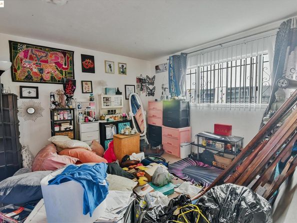 1927 82nd Ave, Oakland CA 94621