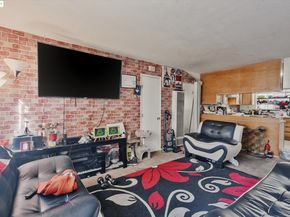 1927 82nd Ave, Oakland CA 94621